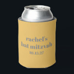 Rafraîchisseur Pour Canette Bat mitzvah personnalisé Favoriser le gris jaune<br><div class="desc">Gardez le cool de fête avec ce Bat mitzvah personnalisé élégant peut refroidir! Doté d'un design minimaliste moderne et d'une typographie audacieuse, ce pochette de boisson personnalisée est une faveur amusante et pratique pour les clients. Parfait pour les réceptions, les célébrations et les réceptions, il peut rafraîchir et ajouter une...</div>