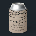 Rafraîchisseur Pour Canette Collection de Mariages Rustic Kraft<br><div class="desc">Simple mais élégant, les lampes à cordes de la collection rustique kraft mariage est un design étonnant avec de belles lumières à cordes noires suspendues sur un arrière - plan rustique kraft effet, qui est parfait pour toute célébration de mariage campagnard rustique. Ces refroidisseurs peuvent être personnalisés pour votre occasion...</div>