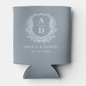 Rafraîchisseur Pour Canette Dusty Blue Crest Moderne Monogramme Mariage (Devant)