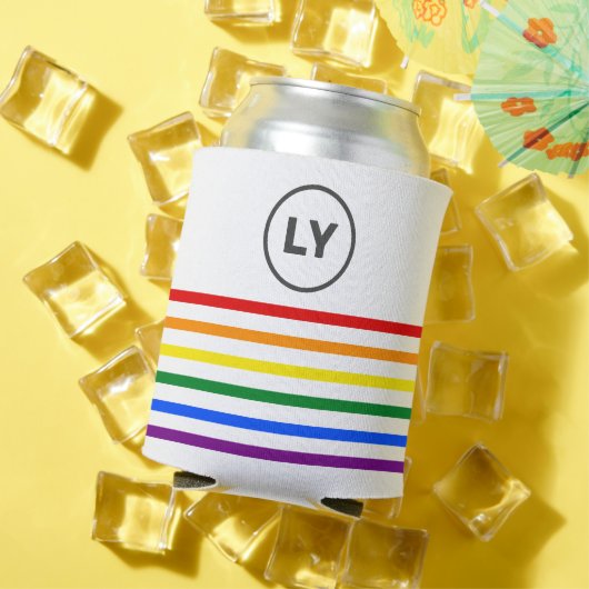 Rafraîchisseur Pour Canette Fierté rayée monogramme drapeau arc-en-ciel blanc (Été in situ)