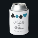 Rafraîchisseur Pour Canette Las Vegas Mariage Can Cooler Faver en Turquoise<br><div class="desc">Parfait pour vos invités ou cadeau à votre fête de mariée, ces refroidisseurs blancs peuvent présenter un motif Las Vegas classique de faux costumes de carte de parties scintillant turquoise et deux côtés avec beaucoup de texte personnalisable. Marquez votre journée spéciale avec les noms de la mariée et du marié,...</div>