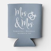 Rafraîchisseur Pour Canette Mme & Mme Lesbian Dusty Blue Wedding Favor (Devant)