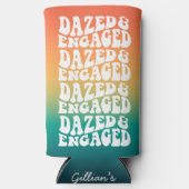 Rafraîchisseur Pour Canette Slim Dazed Engaged Typographie Dégradé Rétro (Recto)