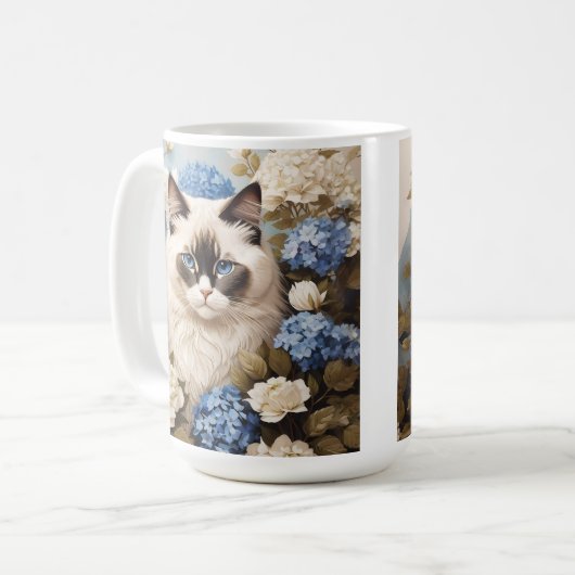 Ragdoll kat met blauwe hortensia bloemen koffiemok (Voorkant links)