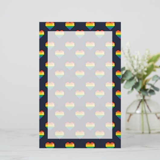 Rainbow 8 Bit Heart Pattern Briefpapier (Staand voorkant)
