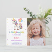 Rainbow Balloon Unicorn Anniversaire Invitations p (Debout devant)