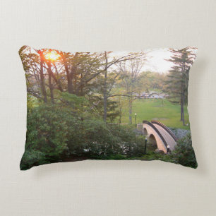 Rainbow Bridge Zonsondergang bij Grove City Colleg Decoratief Kussen