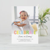 Rainbow Celebrate Photo Birthday Party Invite Kaart (Staand voorkant)