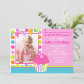 Rainbow Cupcake Foto Birthday Party Invitation Kaart (Staand voorkant)