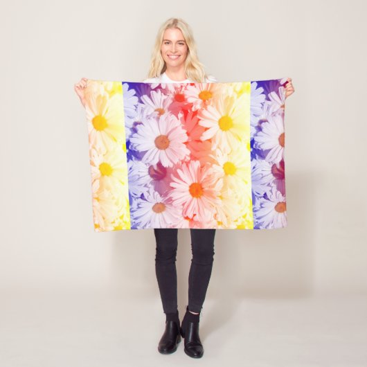 Rainbow Daisies Fleece Deken (In situ)