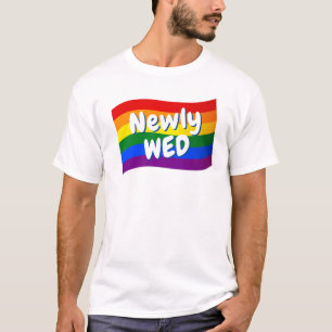 Rainbow Flag Pas getrouwd is net getrouwd met een T-shirt