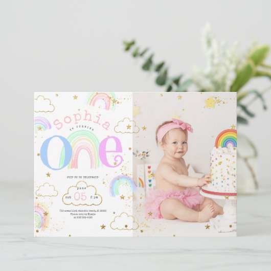Rainbow Gold Nuages 1er anniversaire Invitation ph (Debout devant)
