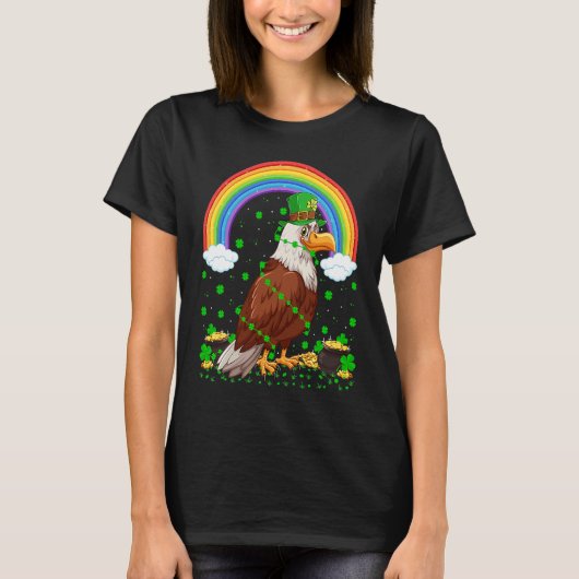 Rainbow Irish Shamrock Hawk Bird St Patrick's Day T-shirt (Voorkant)