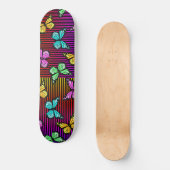 Rainbow Lines Vlinders Skateboard (Voorkant)