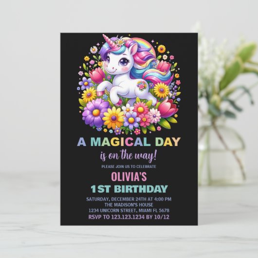 Rainbow Little Unicorn Invitations d'anniversaire (Debout devant)