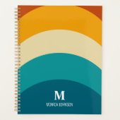 Rainbow Monogram Aangepaste naam Retro Sunset Stri Planner (Voorkant)