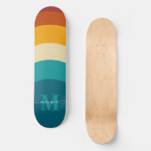 Rainbow Monogram Aangepaste naam Retro Sunset Stri Skateboard (Voorkant)