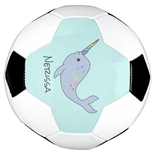 Rainbow Narwhal Nom Soccer Ball (Tourné)