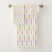 Rainbow Pastel Stippen Pattern Bad Handdoek (Insitu)