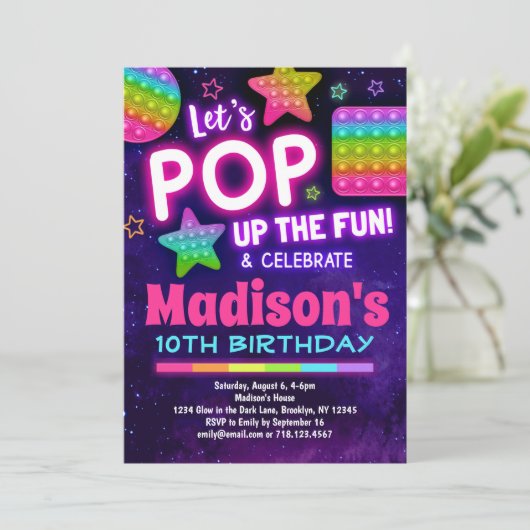 Rainbow Pop Fidget Invitation d'anniversaire pour (Debout devant)