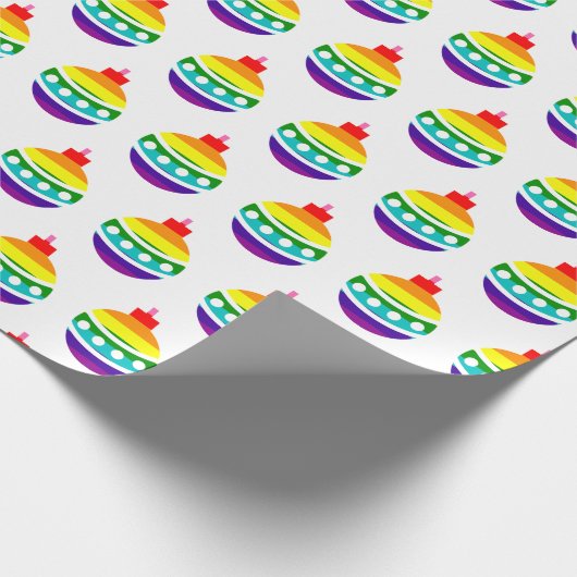 Rainbow Pride Bauble Ball Pattern LGBTQ Kerstmis Cadeaupapier (Hoek)