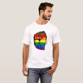 Rainbow Pride Fist T-shirt (Voorkant volledig)