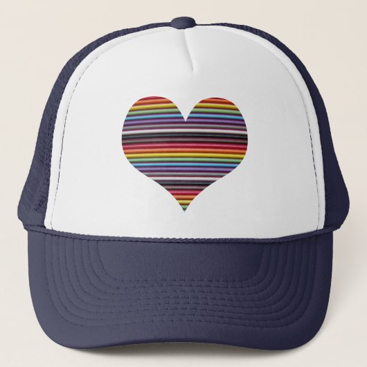 Rainbow Ribbon Cable Heart Trucker Hat Pet (Voorkant)
