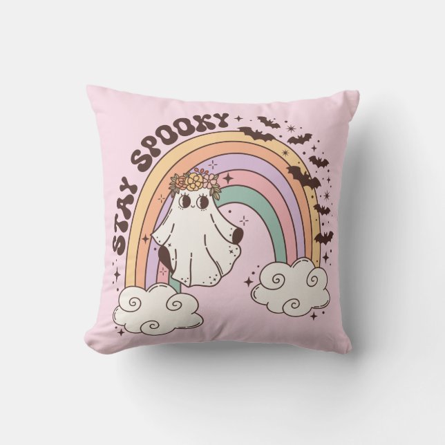 Rainbow Stay Spooky Kussen (Voorkant)
