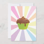 Rainbow Sunburst Cupcake Invitation de fête d'anni (Dos)