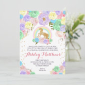 Rainbow Unicorn anniversaire PREMIÈRE Invitation f (Debout devant)