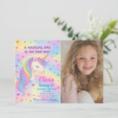 Rainbow Unicorn Invitation d'anniversaire (Debout devant)