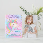 Rainbow Unicorn Invitation d'anniversaire (Debout devant)