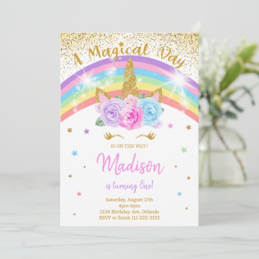 Rainbow Unicorn Invitation d'anniversaire (Debout devant)
