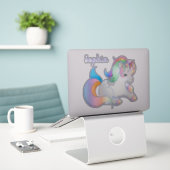 Rainbow Unicorn Sticker (Laptop op bureau)