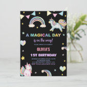 Rainbows Unicorn Invitations d'anniversaire (Debout devant)
