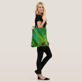 Raindrops on Green Leaves Tote bag (Op model)