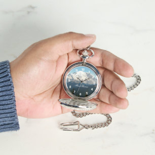 Rainier-foto op een vaste plaats zetten horloge