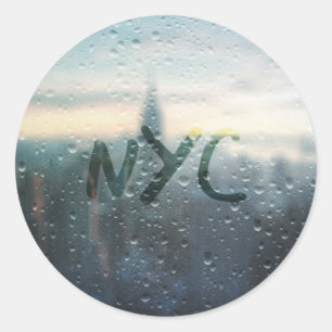 Rainy Day in het NYC-schoengordijn Ronde Sticker