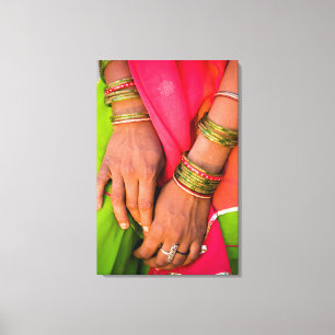 Rajasthan Close-up van de handen van een vrouw Canvas Afdruk