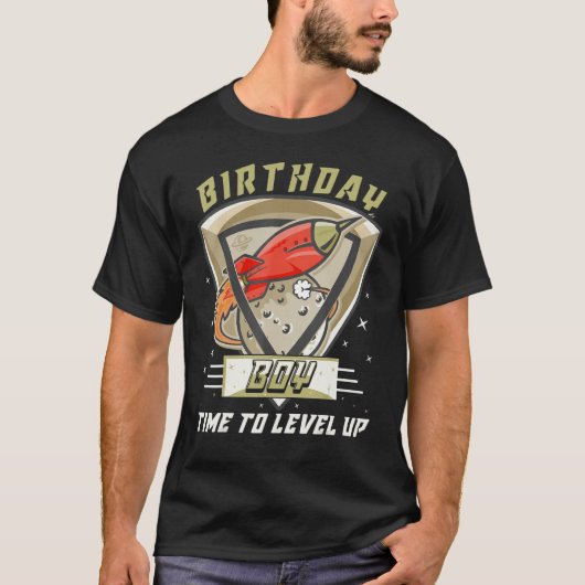 Raketgalaxy Buitenspatie Birthday Boy tijd om te l T-shirt (Voorkant)