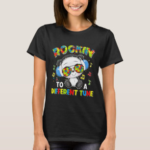 Rakken naar een ander Tune Panda Autisme bewustzij T-shirt