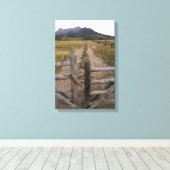 Ranchpoort naar de San Juan Range Canvas Afdruk (Insitu (Houten vloer))