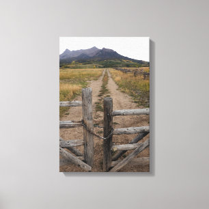 Ranchpoort naar de San Juan Range Canvas Afdruk