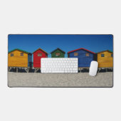 Rangée de cases de plage aux couleurs vives (Clavier et souris)