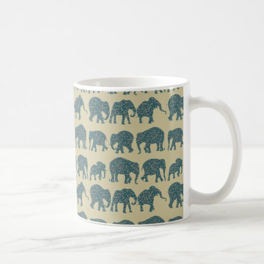 Rangées d'éléphants de Paisley sur la Mug de café (Droite)