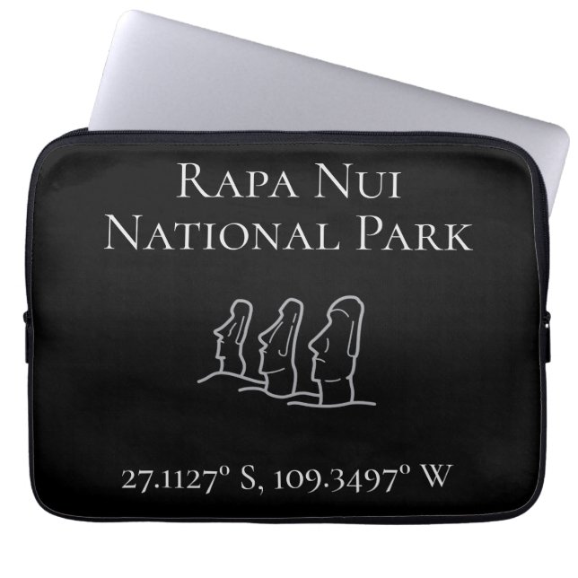 Rapa Nui Latitude & Lengtegraad Laptop Sleeve (Voorkant)