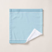 Raphaël Cherub élégant sur fond bleu clair (Gant de toilette)