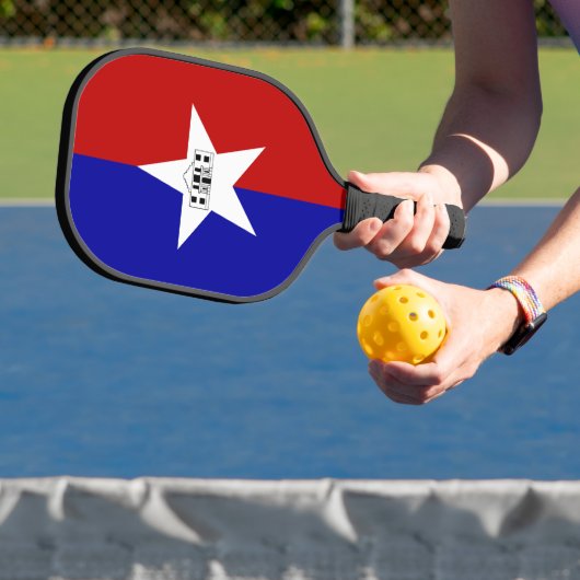 Raquette de Pickleball avec le drapeau de San Anto (Insitu)