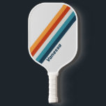 Raquette De Pickleball Bandes de chardon vintages avec nom<br><div class="desc">Jouez avec la résilience silencieuse du fleur sauvage dans votre main avec les rayures de chardon Vintage avec Nom Pickleball Paddle. Des rayures violettes douces et vertes s'étirent sur la pagaie comme des pétales pris dans une brise, faisant écho à la grâce et à la force des coteaux indomptés. Un...</div>