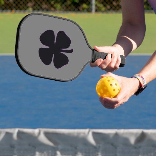 Raquette De Pickleball Black Clover gris pickleball paddle carbone (Insitu)